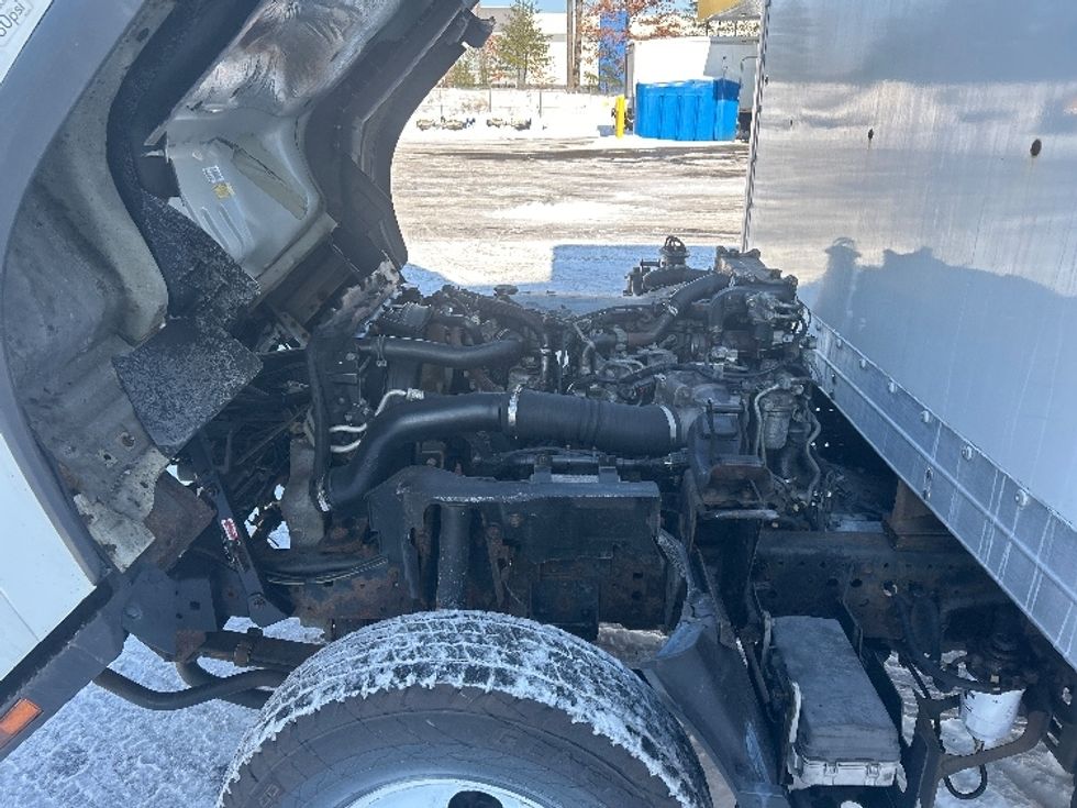 Light Duty Box Truck-Light and Medium Duty Trucks-Isuzu-2018-NPR-Londonderry-NH-328,250\n\t\tmiles-$ 17,500 - Image 21