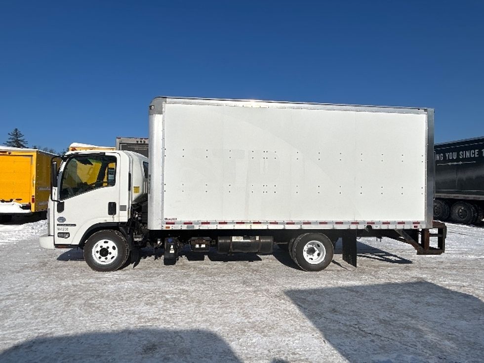 Light Duty Box Truck-Light and Medium Duty Trucks-Isuzu-2018-NPR-Londonderry-NH-328,250\n\t\tmiles-$ 17,500 - Image 4