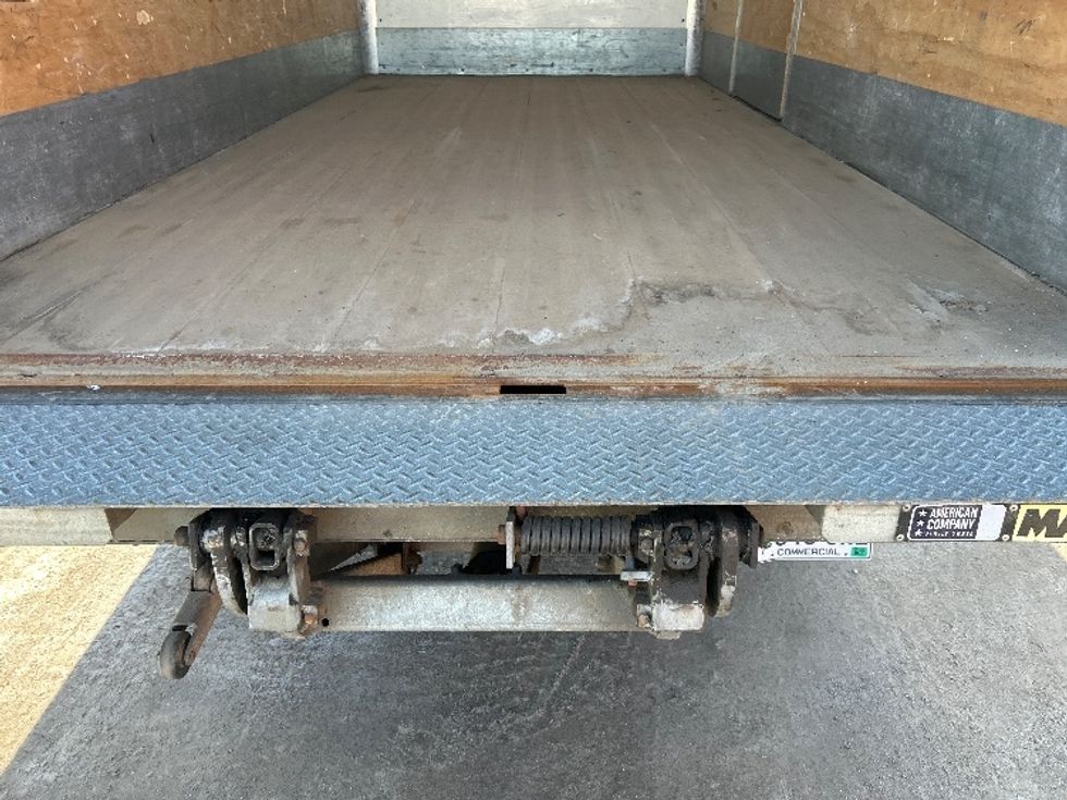 Light Duty Box Truck-Light and Medium Duty Trucks-Isuzu-2018-NPR-Londonderry-NH-70,901\n\t\tmiles-$ 33,750 - Image 10