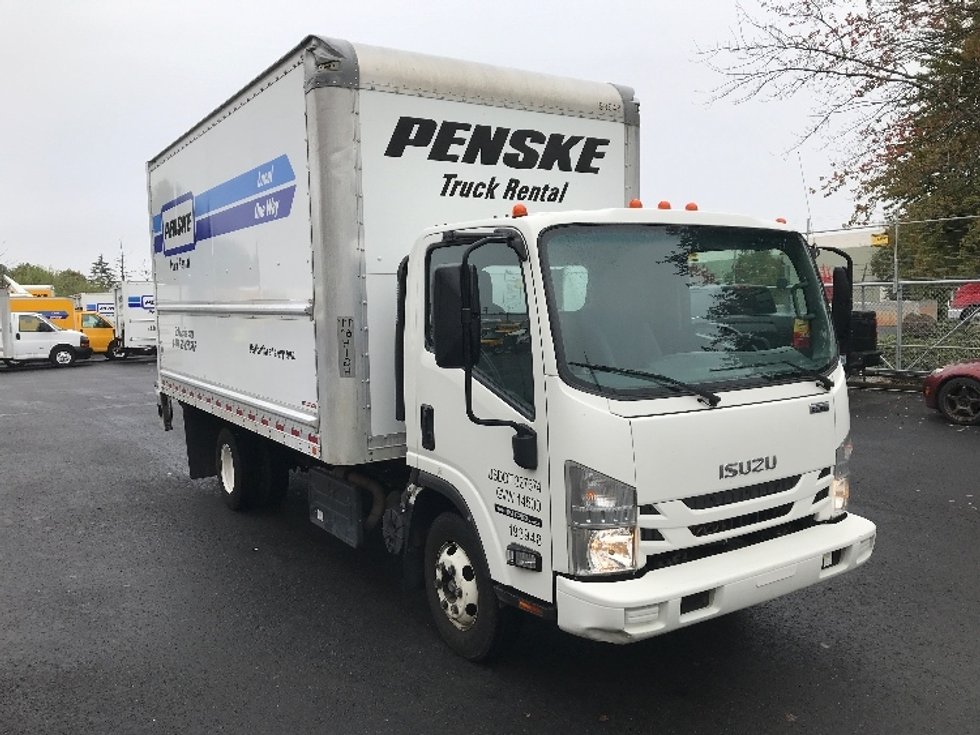 Used Light Duty Box Trucks for Sale in OR Penske Used Trucks