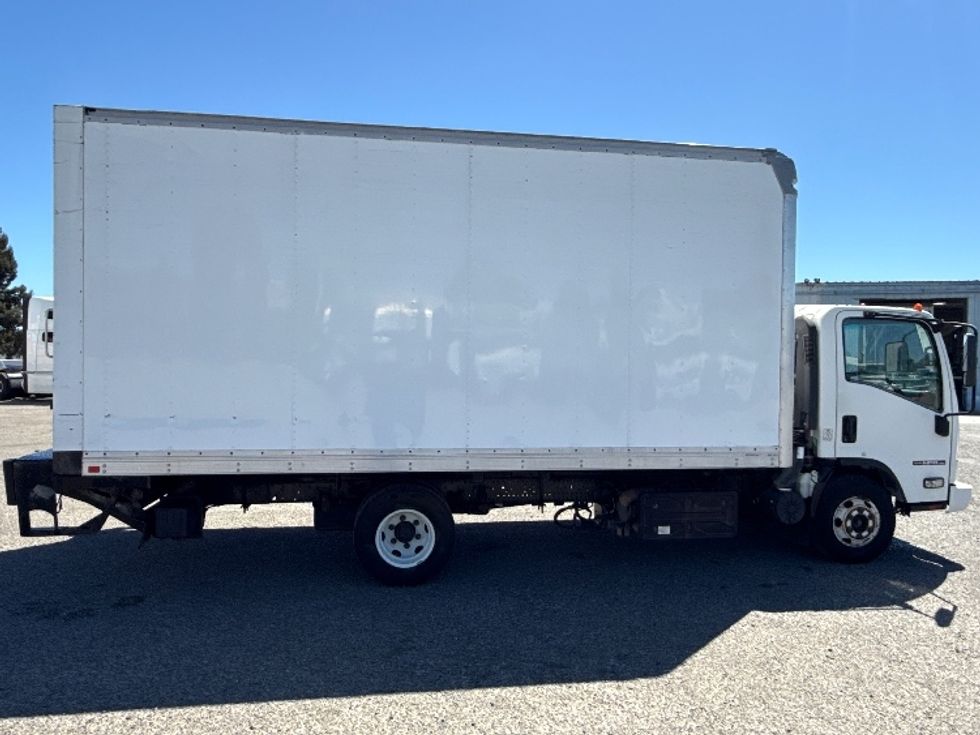 Light Duty Box Truck-Light and Medium Duty Trucks-Isuzu-2018-NPR-West Sacramento-CA-109,216\n\t\tmiles-$ 35,500 - Image 15