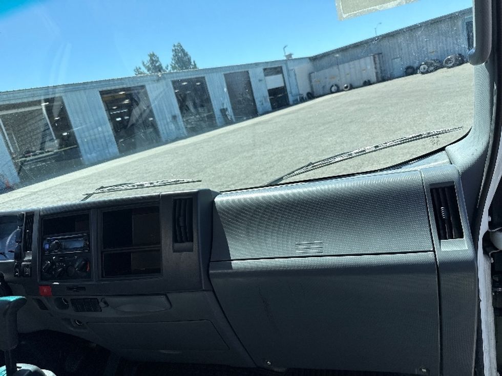 Light Duty Box Truck-Light and Medium Duty Trucks-Isuzu-2018-NPR-West Sacramento-CA-109,216\n\t\tmiles-$ 35,500 - Image 21
