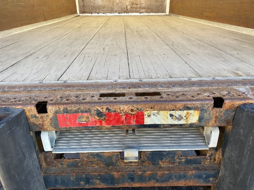 Light Duty Box Truck-Light and Medium Duty Trucks-Isuzu-2018-NPR-West Valley City-UT-175,547\n\t\tmiles-$ 25,750 - Image 9