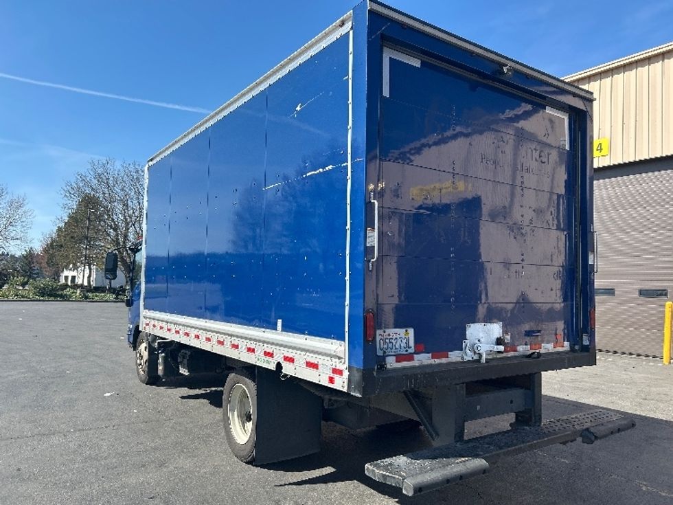 Light Duty Box Truck-Light and Medium Duty Trucks-Isuzu-2018-NPRXD-Kent-WA-97,326\n\t\tmiles-$ 40,000 - Image 6