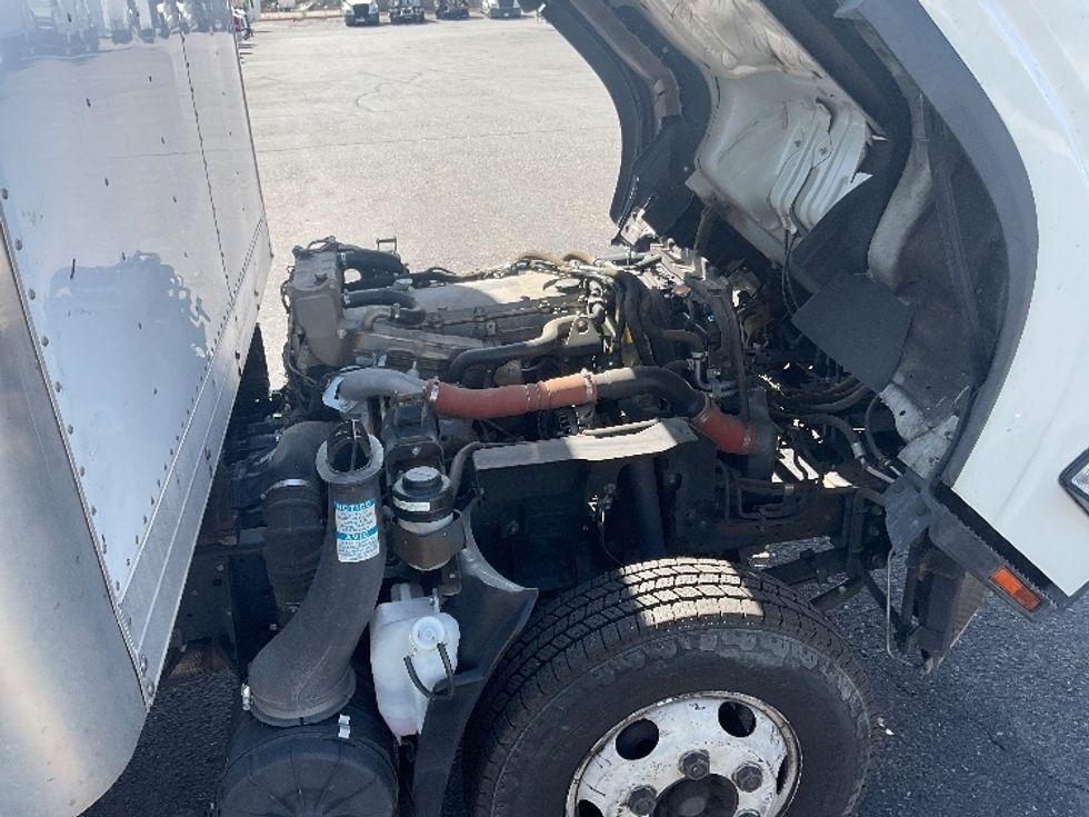 Light Duty Box Truck-Light and Medium Duty Trucks-Isuzu-2019-NPR-Albuquerque-NM-149,176\n\t\tmiles-$ 37,500 - Image 11