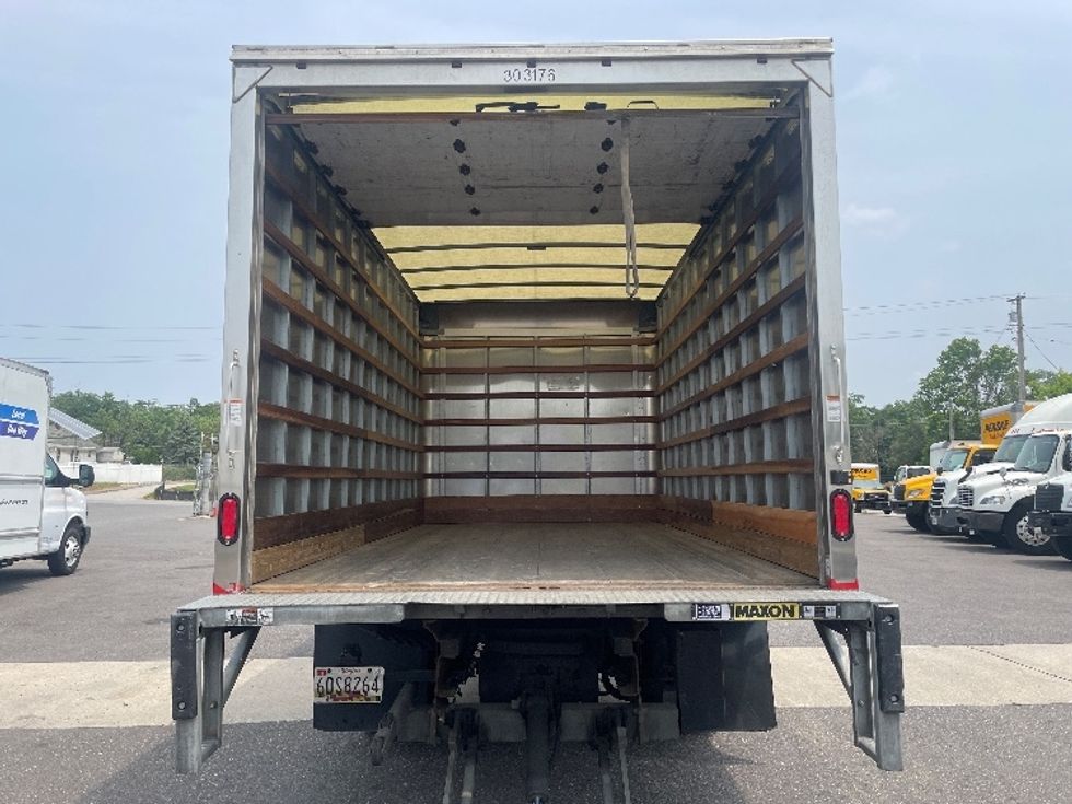 Light Duty Box Truck-Light and Medium Duty Trucks-Isuzu-2019-NPR-Baltimore-MD-129,273\n\t\tmiles-$ 39,000 - Image 8