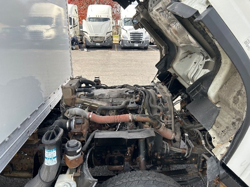Light Duty Box Truck-Light and Medium Duty Trucks-Isuzu-2019-NPR-Canton-OH-266,148\n\t\tmiles-$ 20,000 - Image 22