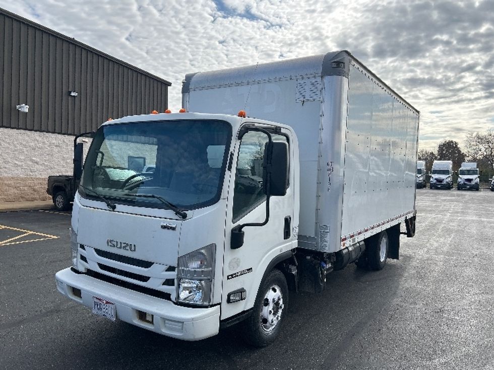 Light Duty Box Truck-Light and Medium Duty Trucks-Isuzu-2019-NPR-Canton-OH-266,148\n\t\tmiles-$ 20,000 - Image 3