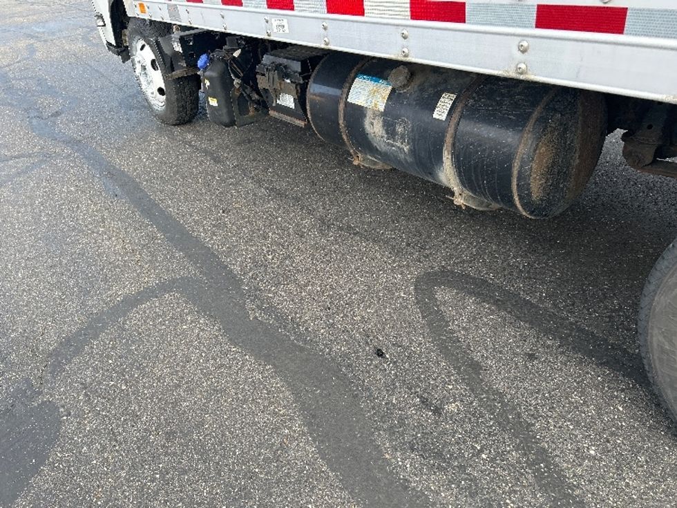 Light Duty Box Truck-Light and Medium Duty Trucks-Isuzu-2019-NPR-Canton-OH-266,148\n\t\tmiles-$ 20,000 - Image 5