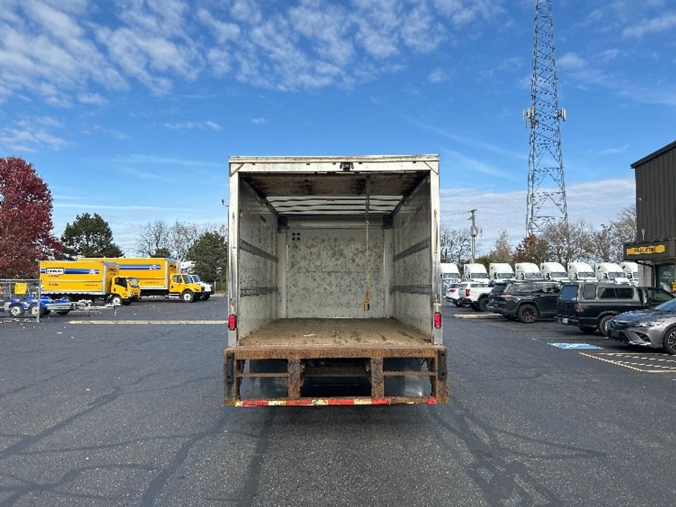 Light Duty Box Truck-Light and Medium Duty Trucks-Isuzu-2019-NPR-Canton-OH-266,148\n\t\tmiles-$ 20,000 - Image 8