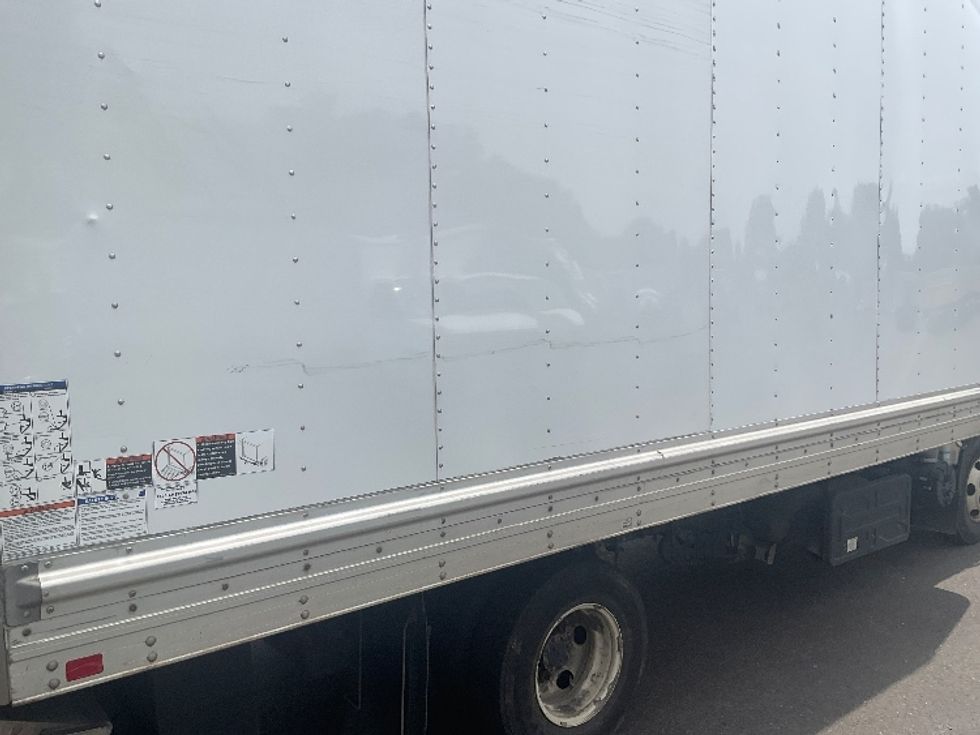 Light Duty Box Truck-Light and Medium Duty Trucks-Isuzu-2019-NPR-Capitol Heights-MD-174,218\n\t\tmiles-$ 30,250 - Image 26