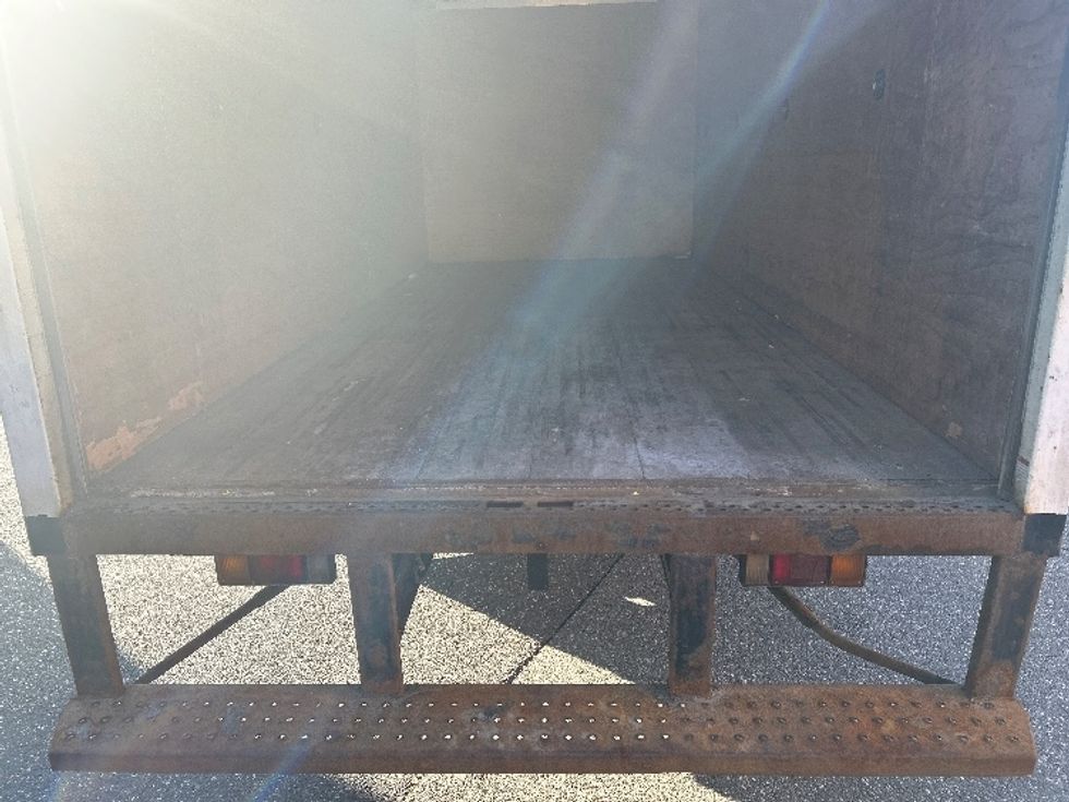 Light Duty Box Truck-Light and Medium Duty Trucks-Isuzu-2019-NPR-Chicopee-MA-315,320\n\t\tmiles-$ 12,500 - Image 10