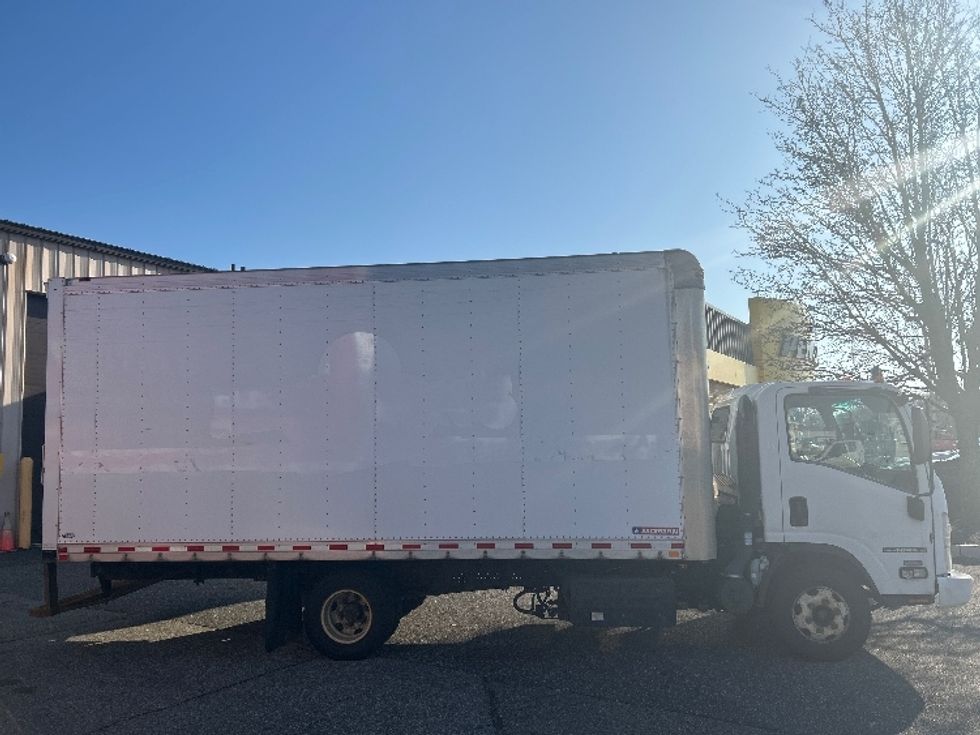 Light Duty Box Truck-Light and Medium Duty Trucks-Isuzu-2019-NPR-Chicopee-MA-315,320\n\t\tmiles-$ 12,500 - Image 15
