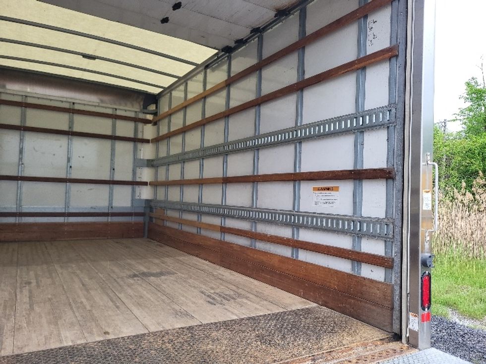 Light Duty Box Truck-Light and Medium Duty Trucks-Isuzu-2019-NPR EFI-Albany-NY-111,000\n\t\tmiles-$ 33,500 - Image 12