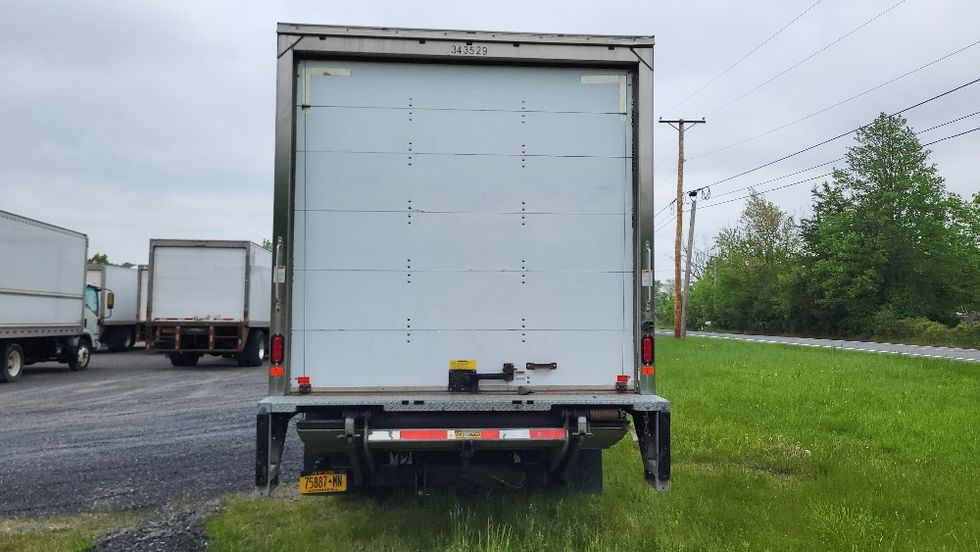 Light Duty Box Truck-Light and Medium Duty Trucks-Isuzu-2019-NPR EFI-Albany-NY-111,000\n\t\tmiles-$ 33,500 - Image 7