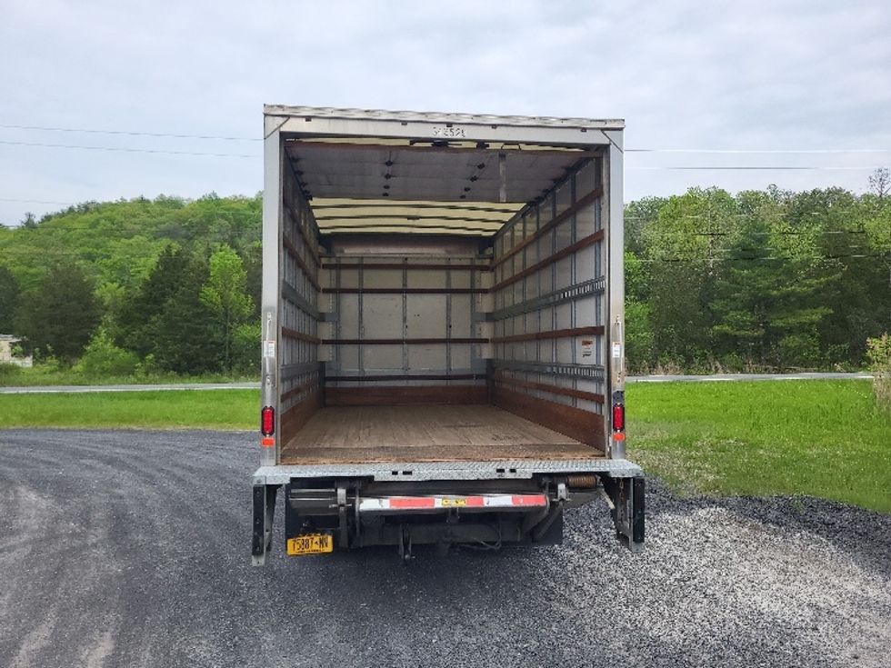 Light Duty Box Truck-Light and Medium Duty Trucks-Isuzu-2019-NPR EFI-Albany-NY-111,000\n\t\tmiles-$ 33,500 - Image 8