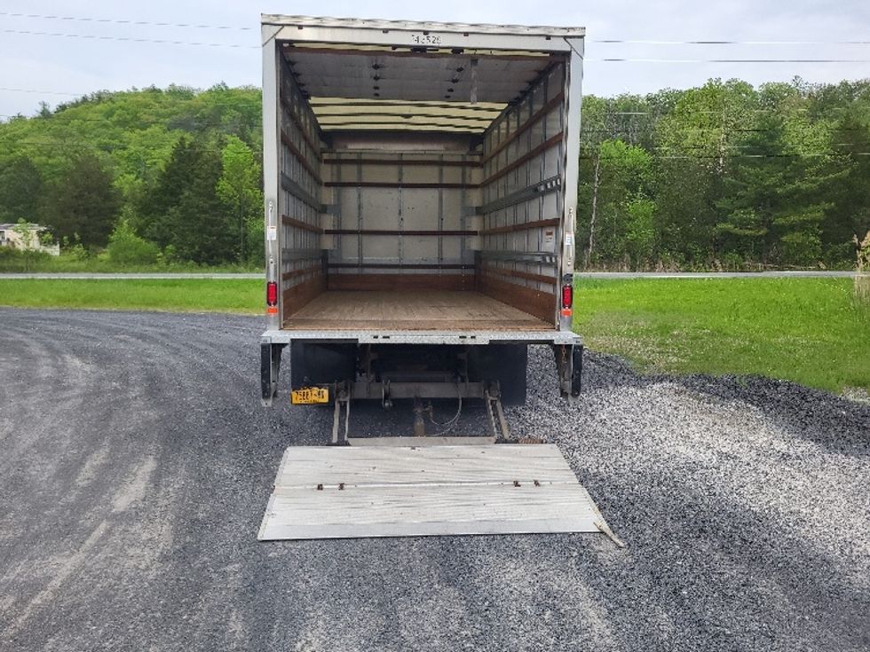 Light Duty Box Truck-Light and Medium Duty Trucks-Isuzu-2019-NPR EFI-Albany-NY-111,000\n\t\tmiles-$ 33,500 - Image 9