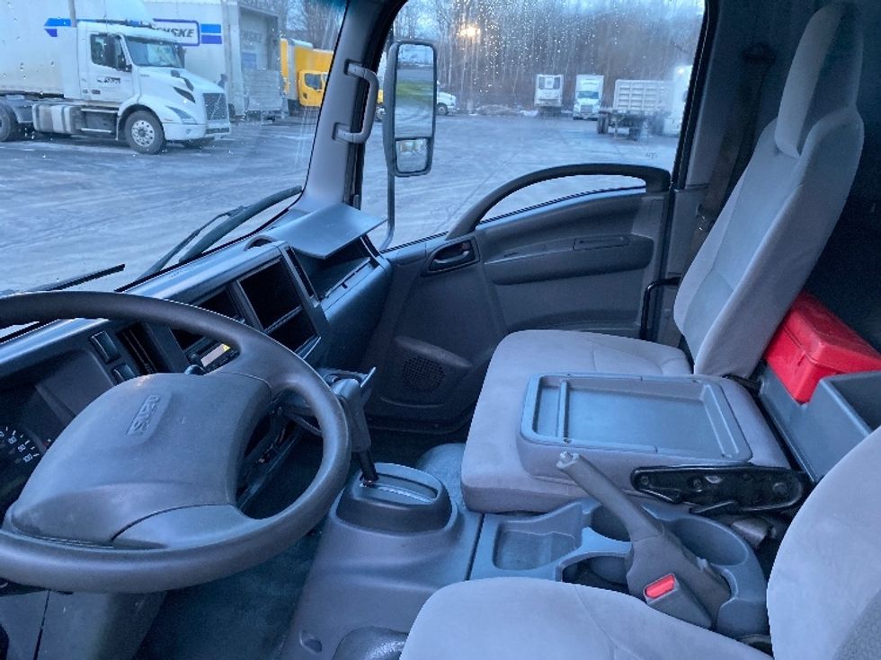 Light Duty Box Truck-Light and Medium Duty Trucks-Isuzu-2019-NPR EFI-Albany-NY-143,274\n\t\tmiles-$ 29,750 - Image 19