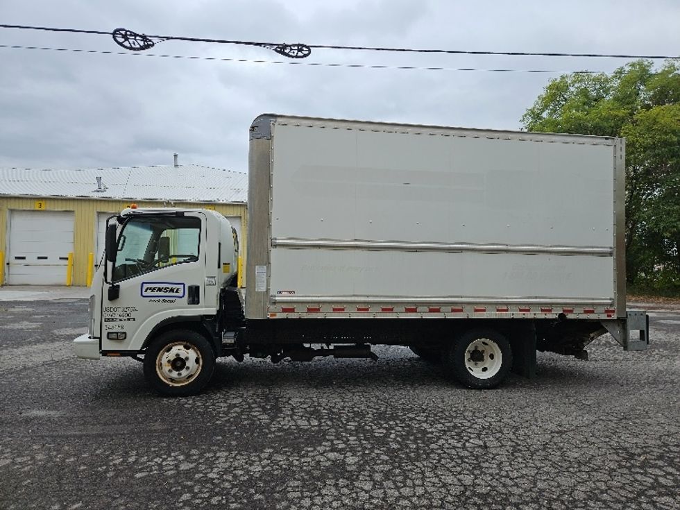 Light Duty Box Truck-Light and Medium Duty Trucks-Isuzu-2019-NPR EFI-Albany-NY-143,274\n\t\tmiles-$ 29,750 - Image 4