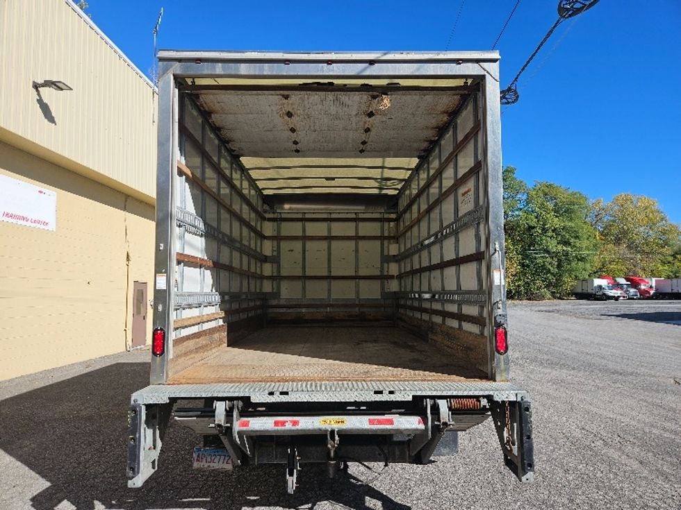 Light Duty Box Truck-Light and Medium Duty Trucks-Isuzu-2019-NPR EFI-Albany-NY-143,274\n\t\tmiles-$ 29,750 - Image 8