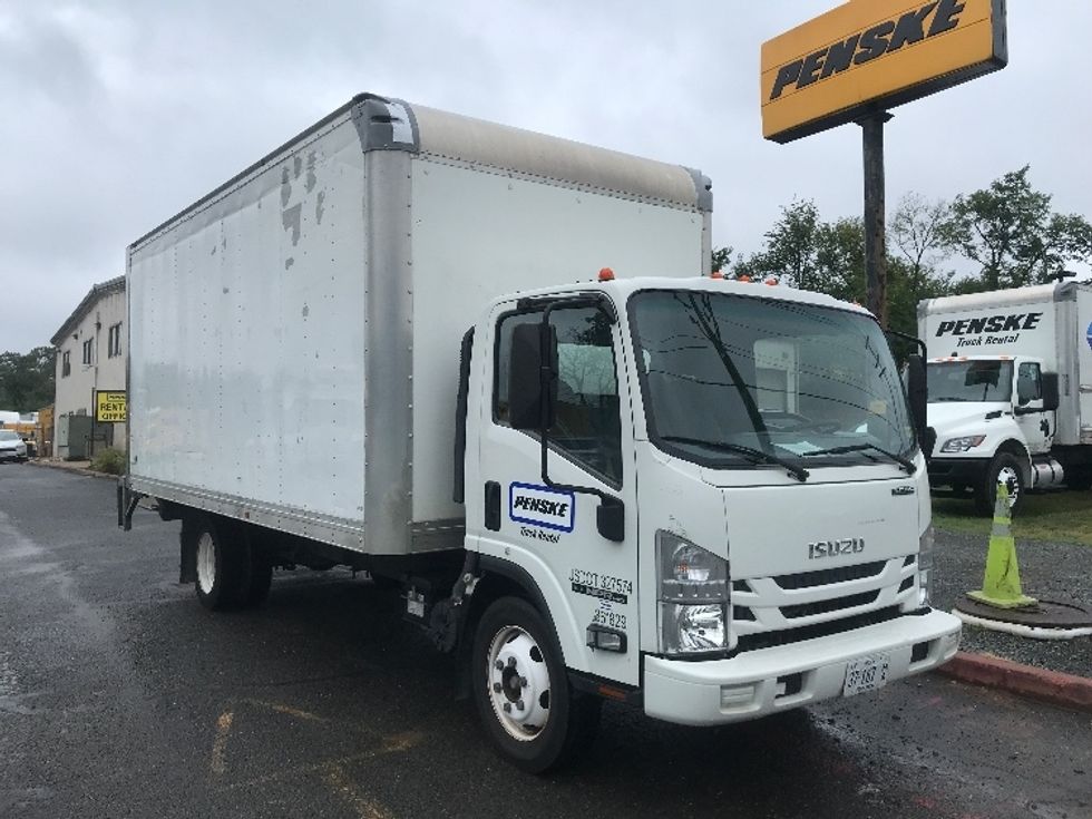 Light Duty Box Truck-Light and Medium Duty Trucks-Isuzu-2019-NPR EFI-Alexandria-VA-81,337\n\t\tmiles-$ 39,250 - Image 1