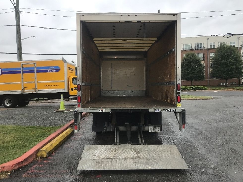 Light Duty Box Truck-Light and Medium Duty Trucks-Isuzu-2019-NPR EFI-Alexandria-VA-81,337\n\t\tmiles-$ 39,250 - Image 9
