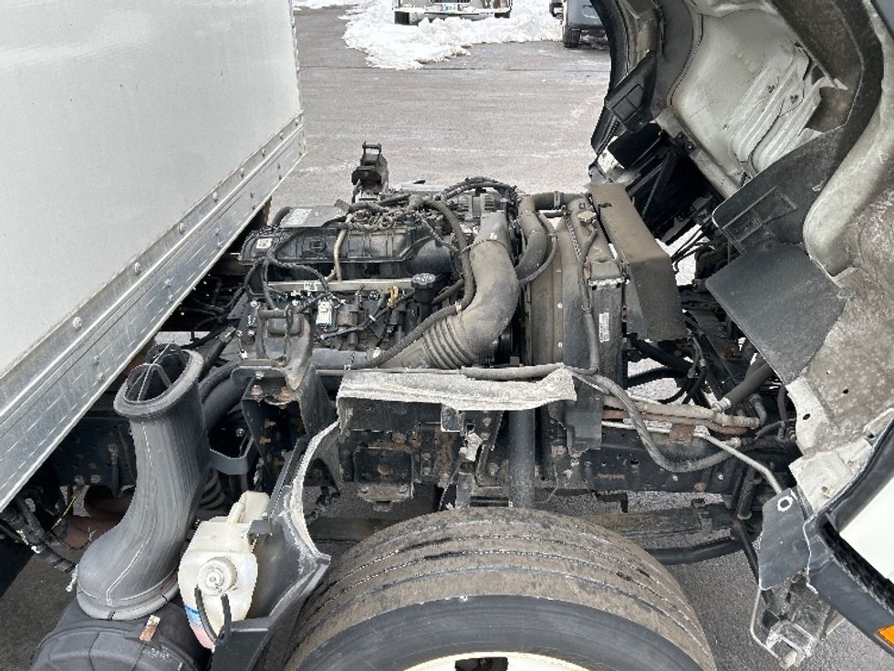 Light Duty Box Truck-Light and Medium Duty Trucks-Isuzu-2019-NPR EFI-Allentown-PA-87,682\n\t\tmiles-$ 37,500 - Image 23