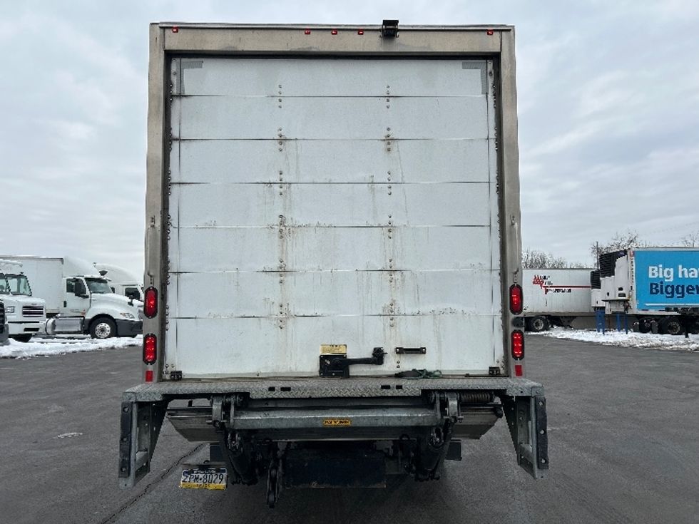 Light Duty Box Truck-Light and Medium Duty Trucks-Isuzu-2019-NPR EFI-Allentown-PA-87,682\n\t\tmiles-$ 37,500 - Image 7
