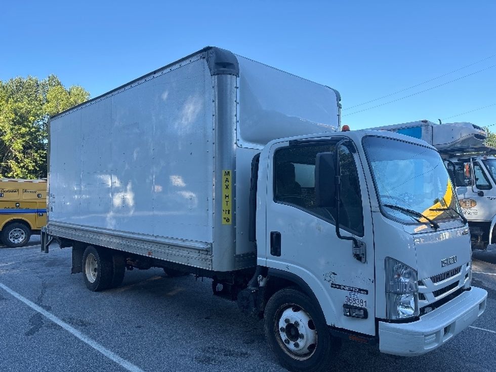 Light Duty Box Truck-Light and Medium Duty Trucks-Isuzu-2019-NPR EFI-Asheville-NC-121,918\n\t\tmiles-$ 35,250 - Image 1