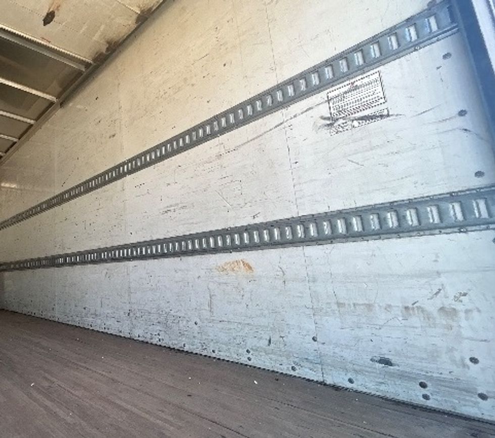 Light Duty Box Truck-Light and Medium Duty Trucks-Isuzu-2019-NPR EFI-Asheville-NC-121,918\n\t\tmiles-$ 35,250 - Image 10