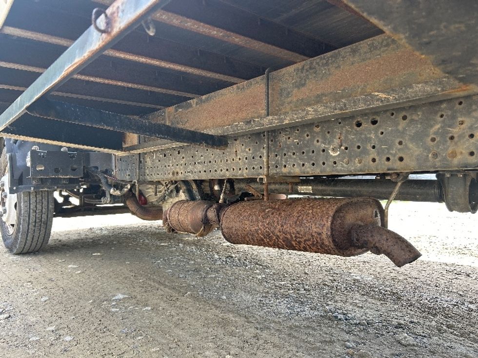 Light Duty Box Truck-Light and Medium Duty Trucks-Isuzu-2019-NPR EFI-Asheville-NC-121,918\n\t\tmiles-$ 35,250 - Image 5