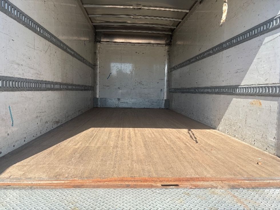 Light Duty Box Truck-Light and Medium Duty Trucks-Isuzu-2019-NPR EFI-Asheville-NC-121,918\n\t\tmiles-$ 35,250 - Image 8