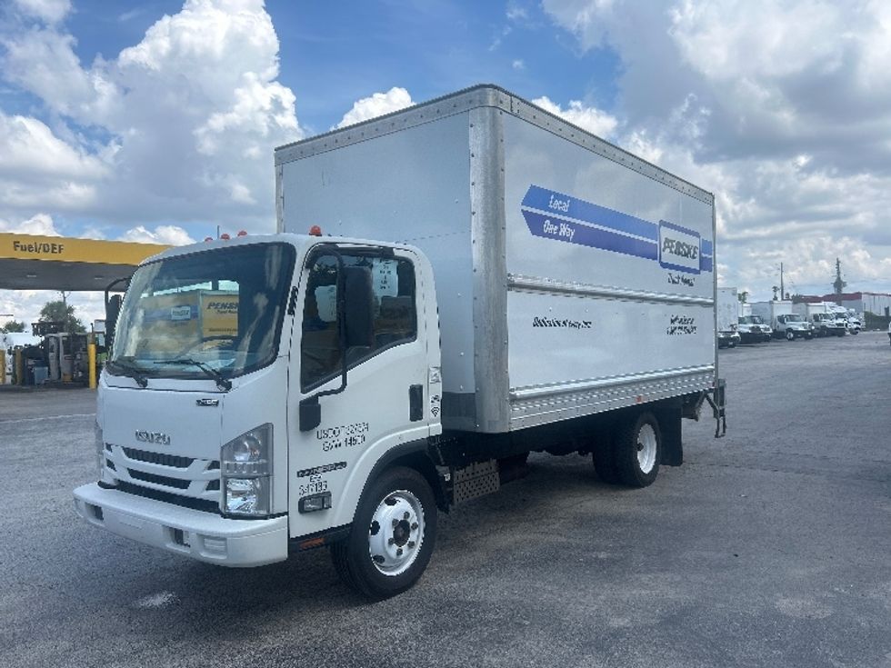 Light Duty Box Truck-Light and Medium Duty Trucks-Isuzu-2019-NPR EFI-Brooklyn Park-MN-101,943\n\t\tmiles-$ 33,750 - Image 3