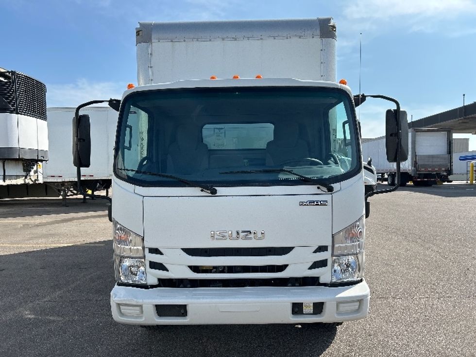 Light Duty Box Truck-Light and Medium Duty Trucks-Isuzu-2019-NPR EFI-Brooklyn Park-MN-136,316\n\t\tmiles-$ 30,750 - Image 2