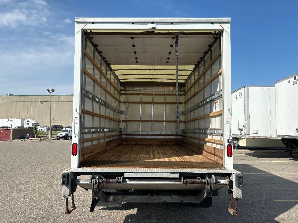 Light Duty Box Truck-Light and Medium Duty Trucks-Isuzu-2019-NPR EFI-Brooklyn Park-MN-136,316\n\t\tmiles-$ 30,750 - Image 8