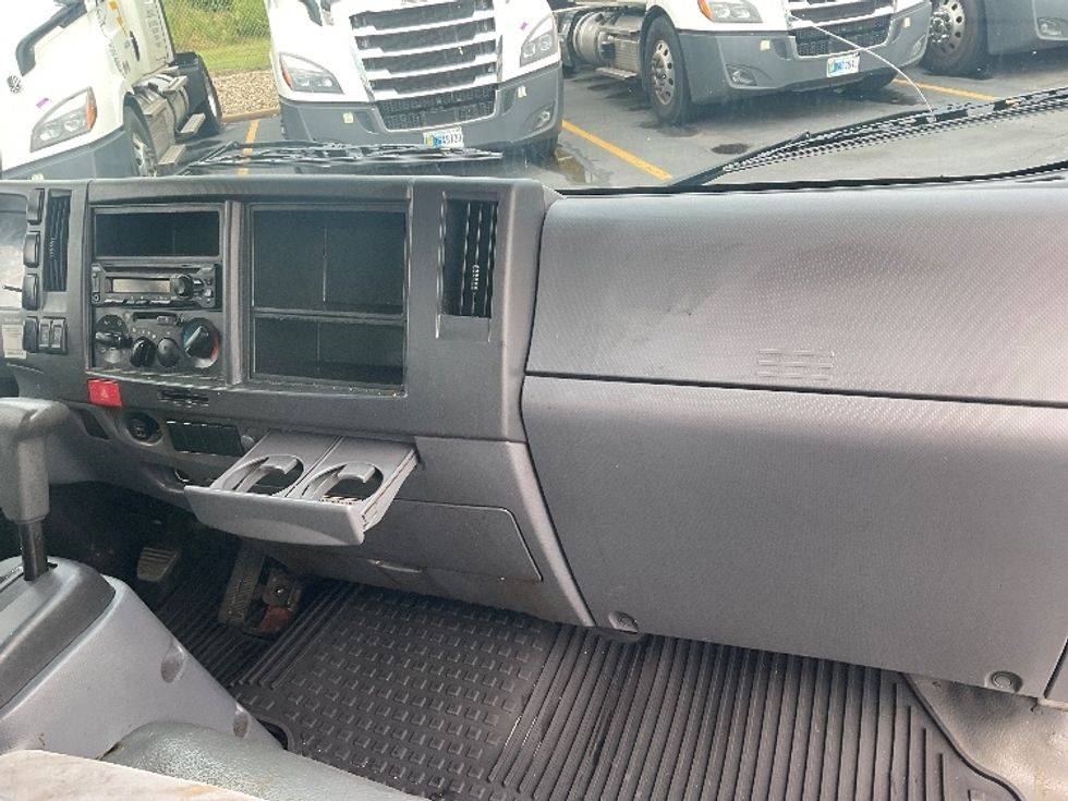 Light Duty Box Truck-Light and Medium Duty Trucks-Isuzu-2019-NPR EFI-Canton-OH-188,059\n\t\tmiles-$ 21,500 - Image 21