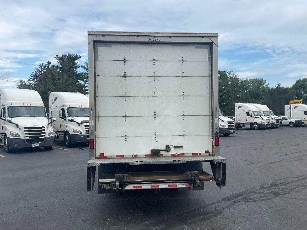 Light Duty Box Truck-Light and Medium Duty Trucks-Isuzu-2019-NPR EFI-Canton-OH-188,059\n\t\tmiles-$ 21,500 - Image 7