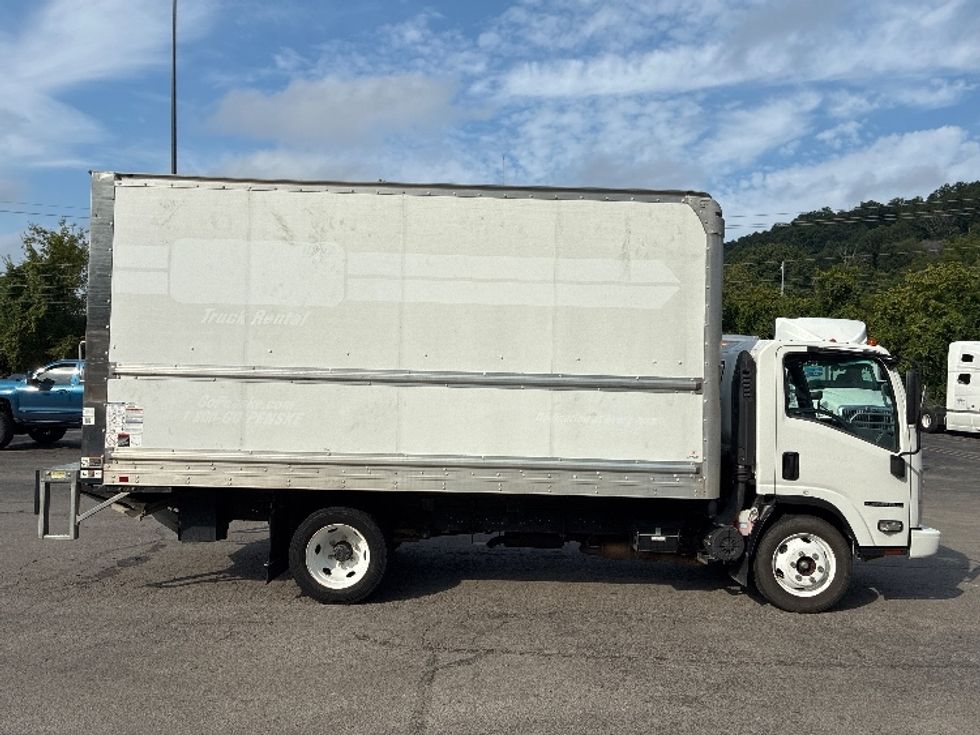Light Duty Box Truck-Light and Medium Duty Trucks-Isuzu-2019-NPR EFI-Cleveland-TN-52,287\n\t\tmiles-$ 42,500 - Image 15