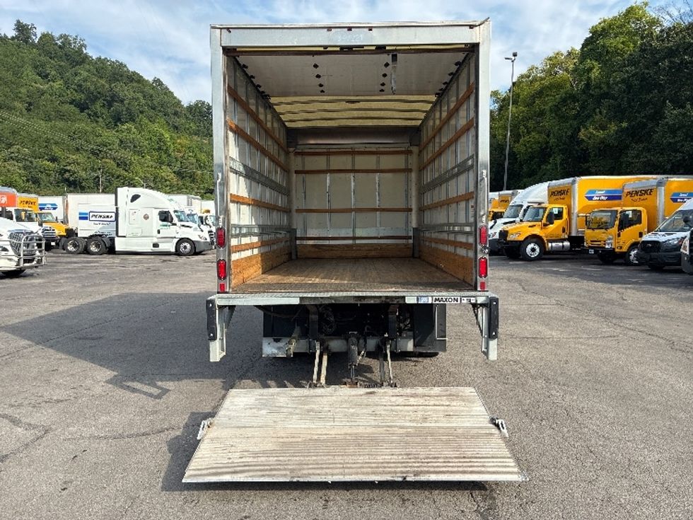 Light Duty Box Truck-Light and Medium Duty Trucks-Isuzu-2019-NPR EFI-Cleveland-TN-52,287\n\t\tmiles-$ 42,500 - Image 9