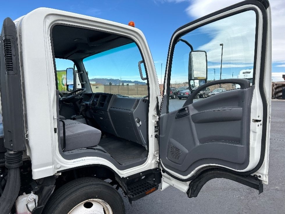 Light Duty Box Truck-Light and Medium Duty Trucks-Isuzu-2019-NPR EFI-Colorado Springs-CO-88,110\n\t\tmiles-$ 41,750 - Image 20