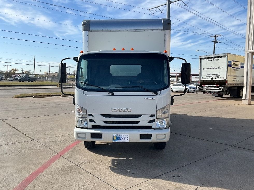 Light Duty Box Truck-Light and Medium Duty Trucks-Isuzu-2019-NPR EFI-Dallas-TX-98,270\n\t\tmiles-$ 36,000 - Image 2