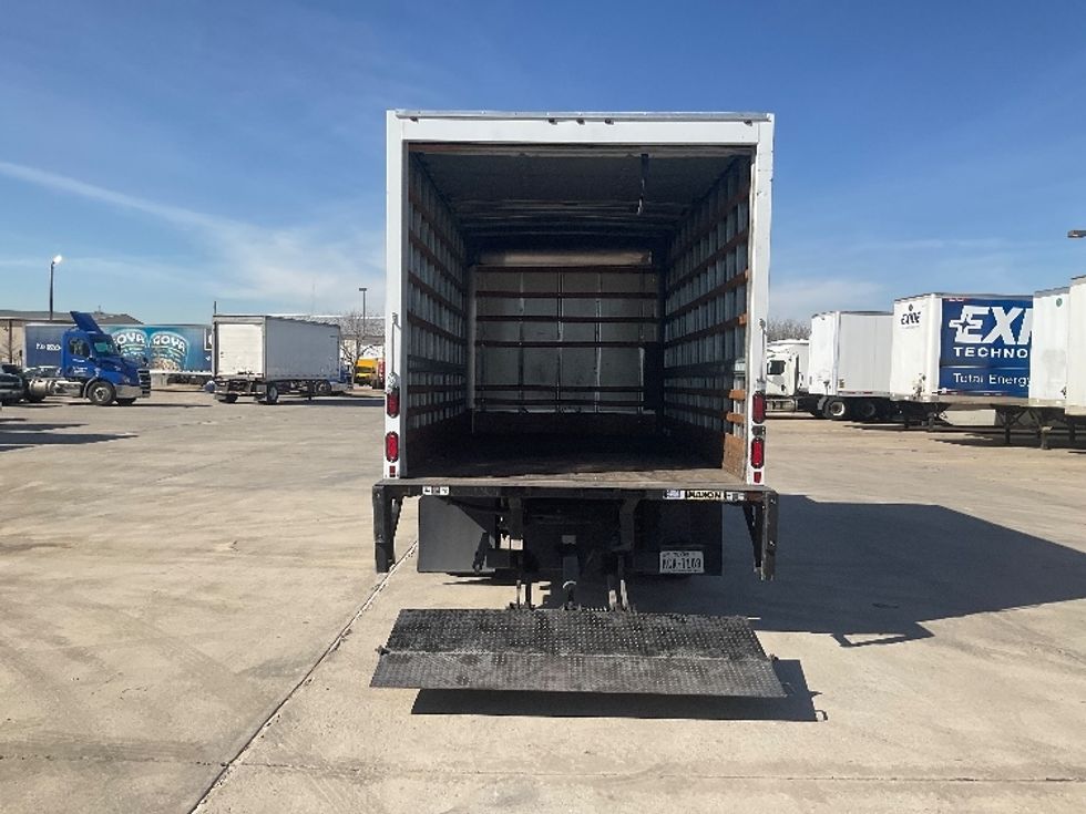 Light Duty Box Truck-Light and Medium Duty Trucks-Isuzu-2019-NPR EFI-Dallas-TX-98,270\n\t\tmiles-$ 36,000 - Image 9