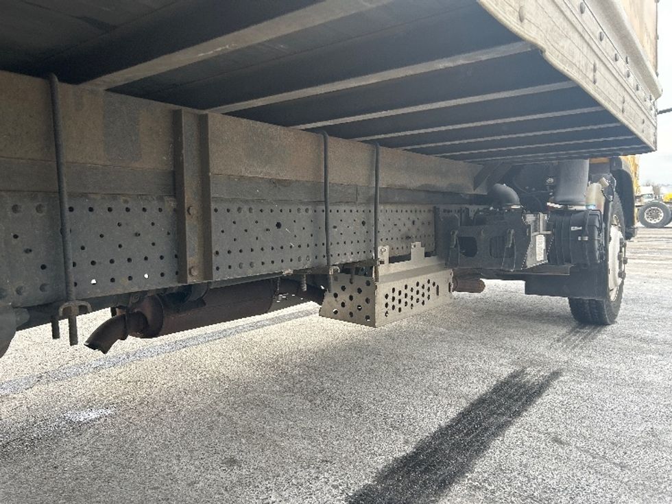 Light Duty Box Truck-Light and Medium Duty Trucks-Isuzu-2019-NPR EFI-Dayton-NJ-109,853\n\t\tmiles-$ 33,750 - Image 14