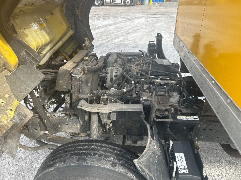 Light Duty Box Truck-Light and Medium Duty Trucks-Isuzu-2019-NPR EFI-Dayton-NJ-109,853\n\t\tmiles-$ 33,750 - Image 23