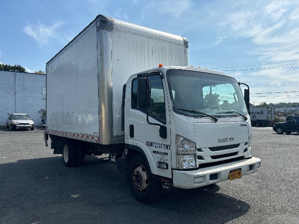 2019 Isuzu NPR EFI Light Duty Box Truck