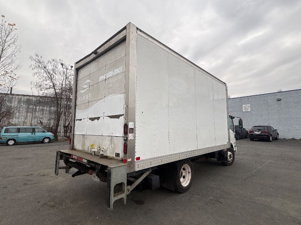 Light Duty Box Truck-Light and Medium Duty Trucks-Isuzu-2019-NPR EFI-Elmsford-NY-117,047\n\t\tmiles-$ 34,000 - Image 13
