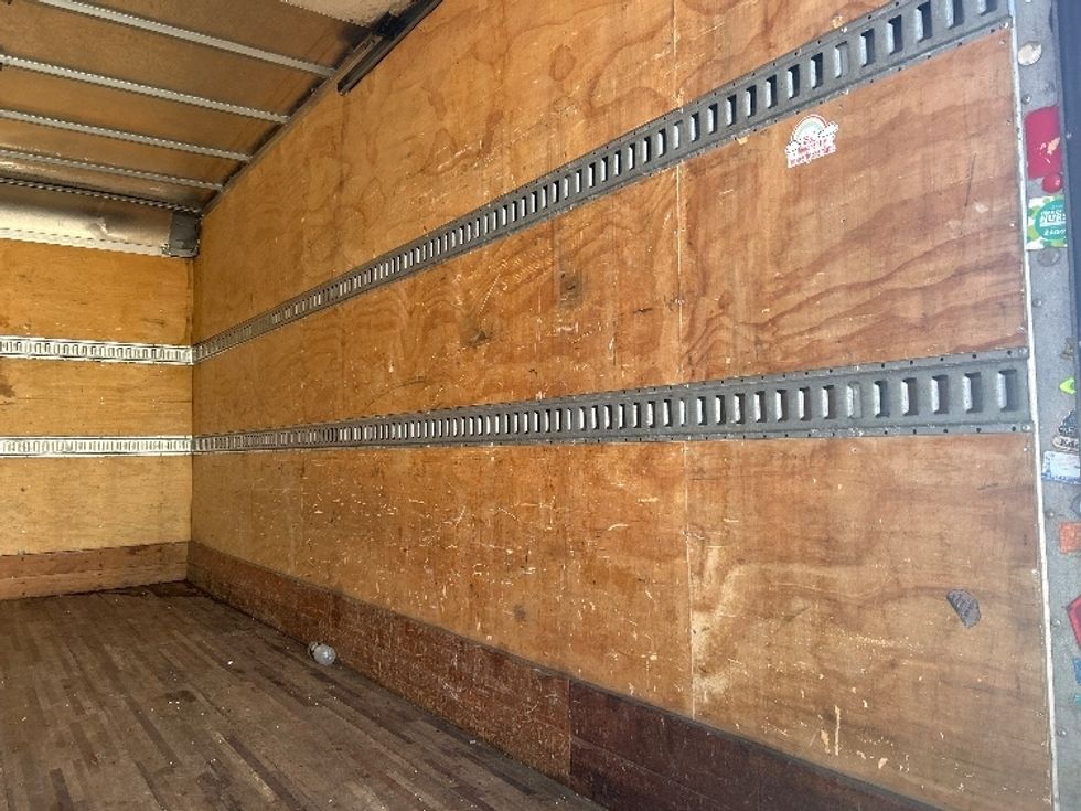 Light Duty Box Truck-Light and Medium Duty Trucks-Isuzu-2019-NPR EFI-Fitchburg-MA-119,705\n\t\tmiles-$ 31,250 - Image 12