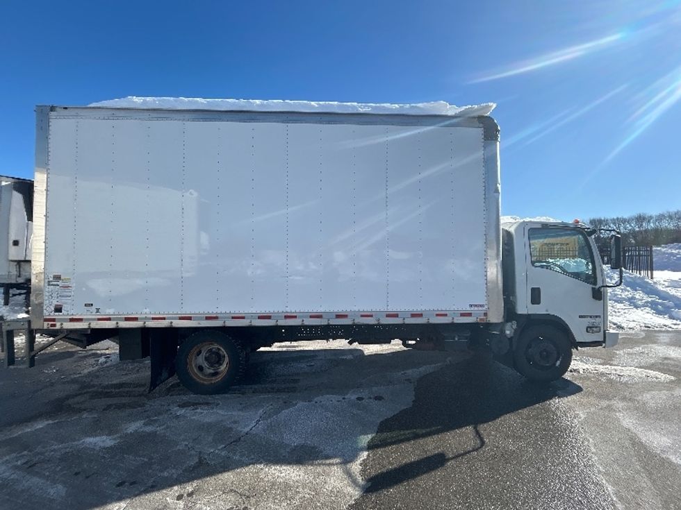 Light Duty Box Truck-Light and Medium Duty Trucks-Isuzu-2019-NPR EFI-Fitchburg-MA-119,705\n\t\tmiles-$ 31,250 - Image 15