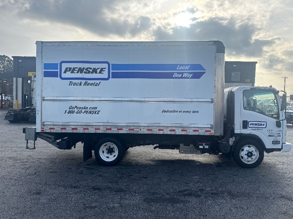 Light Duty Box Truck-Light and Medium Duty Trucks-Isuzu-2019-NPR EFI-Forest Park-GA-109,191\n\t\tmiles-$ 35,500 - Image 15