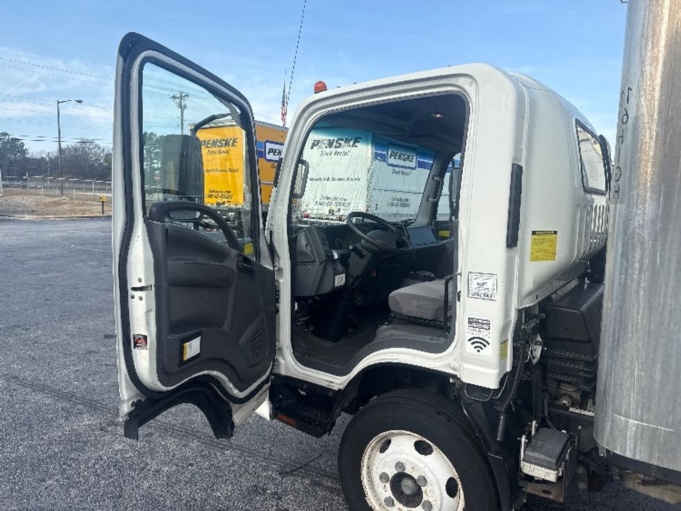 Light Duty Box Truck-Light and Medium Duty Trucks-Isuzu-2019-NPR EFI-Forest Park-GA-109,191\n\t\tmiles-$ 35,500 - Image 16